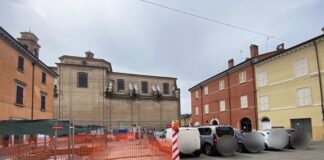 Proseguono i lavori di Hera e InRete relativi al rifacimento delle condotte di acqua e gas in piazza Aguselli