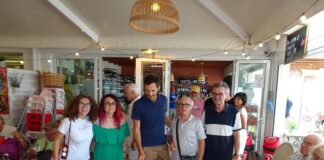 Contrastare la solitudine delle persone anziane (FOTO)