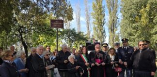 Il nuovo parco San Giovanni Paolo II: la città omaggia il Santo Pontefice intitolandogli il giardino riqualificato di via Monti Perticari