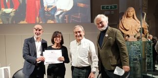 Consegnati gli attestati “De.Co.” alle compagnie di teatro dialettale bolognese – FOTO