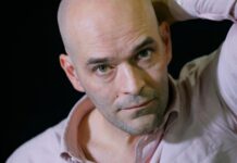 L’attore ravennate Cristiano Caldironi tra I Delitti del BarLume, cinema d’autore e la formazione con ATC