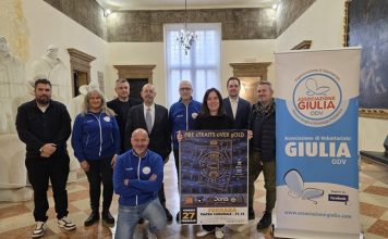 I Dire Straits Over Gold portano energia rock sul palco del Teatro Comunale in sostegno dell’Associazione Giulia