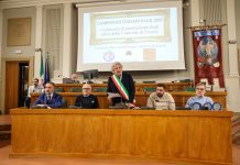 Ferrara premia i suoi campioni del Palio: in Municipio la festa degli atleti delle Contrade