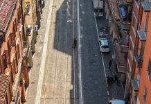 Tram, conclusi i lavori in via San Felice: domani alle 16 l’inaugurazione e la festa