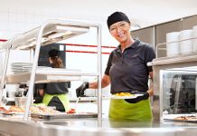 Sala Baganza: la mensa scolastica di Dussmann Service conquista gli studenti