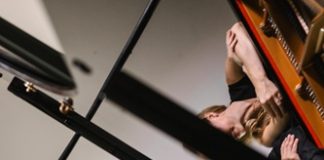 Un caleidoscopio europeo: concerto per pianoforte a quattro mani