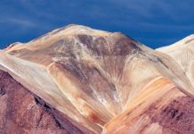 la mostra fotografica “Discendere o salire” dal 19 al 30 marzo 2026 a Bologna