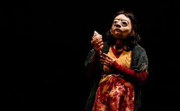 La magia delle maschere di Familie Flöz mercoledì 8 aprile al Teatro della Regina