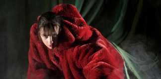 Teatro Piccolo – Teatro d’Innovazione di Forlì: il 14 aprile Les Moustaches in “La Fame. La parabola dell’uomo che fece tutto per amore”