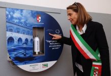 Nuovi erogatori di acqua potabile per le scuole primarie della città
