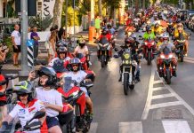 Un fiume di Ducati ha colorato Riccione con la spettacolare parata della World Ducati Week