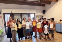 Lavoro di cura, consegnati gli attestati a 18 nuovi assistenti familiari (FOTO)