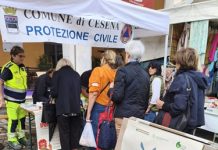 Lotta alle zanzare e consegna gratuita dei kit antilarvali, prosegue la campagna comunale di prevenzione, domani nuovo punto informativo a Borello (FOTO)