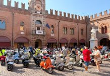 Vespa raduno a Ferrara con oltre 200 partecipanti da tutt’Italia