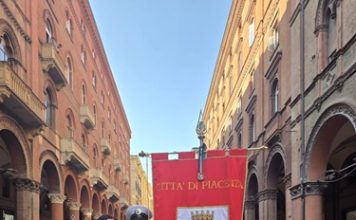 Commemorazione della strage di Bologna, anche Piacenza presente per onorare il ricordo delle vittime