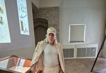 Elliott Murphy in visita al Fellini Museum: il cantautore newyorkese ritrova il Maestro 55 anni dopo l’incontro sul set di Roma