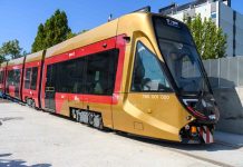 È arrivato a Bologna il primo tram prodotto in Spagna da CAF