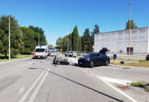 Incidente tra auto e moto tra le vie Montiano e Pitagora, motociclista trasferito all’Ospedale Bufalini(FOTO)