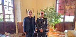 Il Sindaco Jamil Sadegholvaad riceve il tenente colonnello Matteo Montanari, nuovo comandante della Sezione Aerea della Guardia di Finanza di Rimini