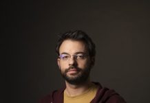 Stefano Rapone al Teatro Celebrazioni con il nuovo show “Comico dai ruoli mai principali” il 17 ottobre 2026