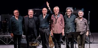 La Grande Orchestra Avion Travel il 3 ottobre al Teatro Duse di Bologna