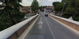 Lavori alla rete fognaria, giovedì 29 ottobre chiude al traffico una corsia del ponte vecchio – L’intervento dovrebbe avere una durata di alcune ore (FOTO)