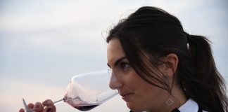 Cesena promuove la cultura del vino: al via il corso AIS per aspiranti sommelier