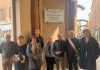 Ferrara ricorda Olimpia Morata: una targa sotto al porticato di palazzo San Crispino